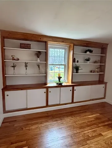 $437,000 | 19 Laurelwood Avenue, Leicester, MA 01524