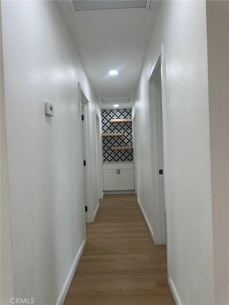 2014 Iris Way Hemet, CA 92545 - Photo 4 of 10 a view of entryway