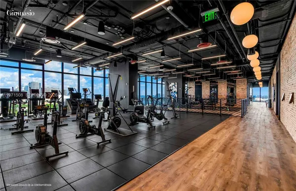 $7,100 | 398 Northeast 5th Street, Unit 3218, Miami, FL 33132