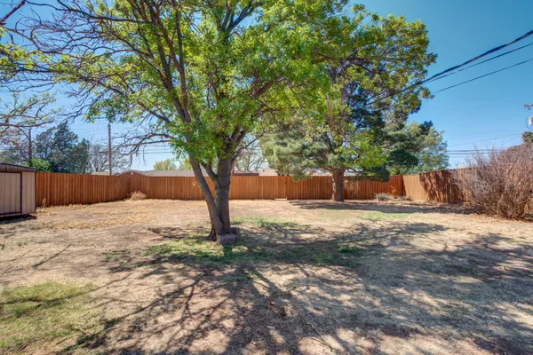 $219,000 | 206 Detroit Drive, Levelland, TX 79336