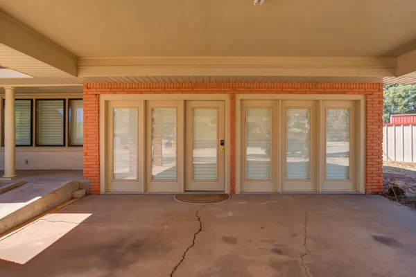 $219,000 | 206 Detroit Drive, Levelland, TX 79336