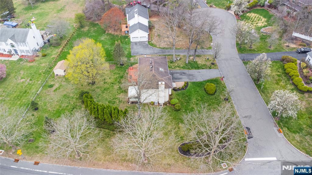 1 Old Timber Court Roxbury Township, NJ 07847 - Photo 29 of 34