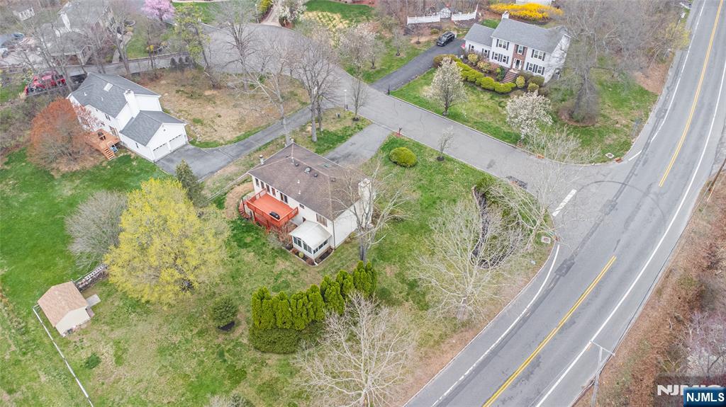 1 Old Timber Court Roxbury Township, NJ 07847 - Photo 30 of 34