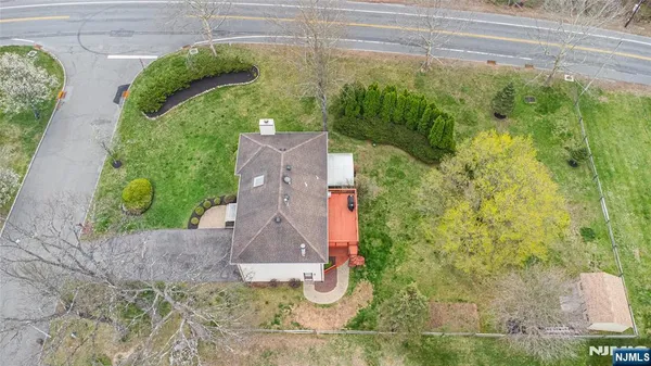 $625,000 | 1 Old Timber Court, Roxbury Township, NJ 07847