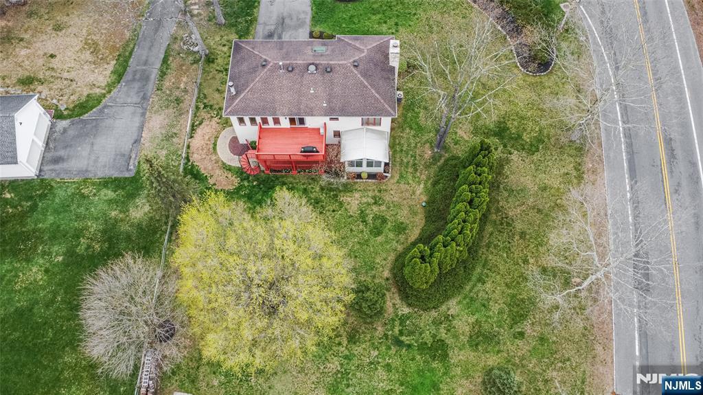 1 Old Timber Court Roxbury Township, NJ 07847 - Photo 33 of 34 an aerial view of a house with a yard