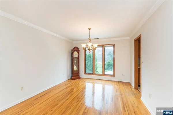$625,000 | 1 Old Timber Court, Roxbury Township, NJ 07847