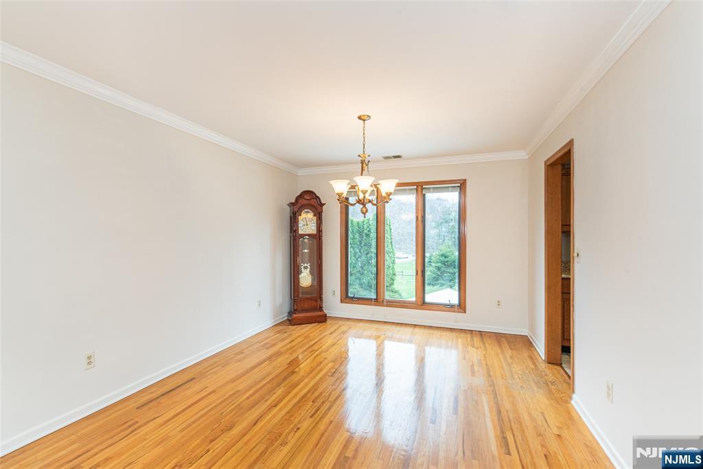 1 Old Timber Court Roxbury Township, NJ 07847 - Photo 7 of 34