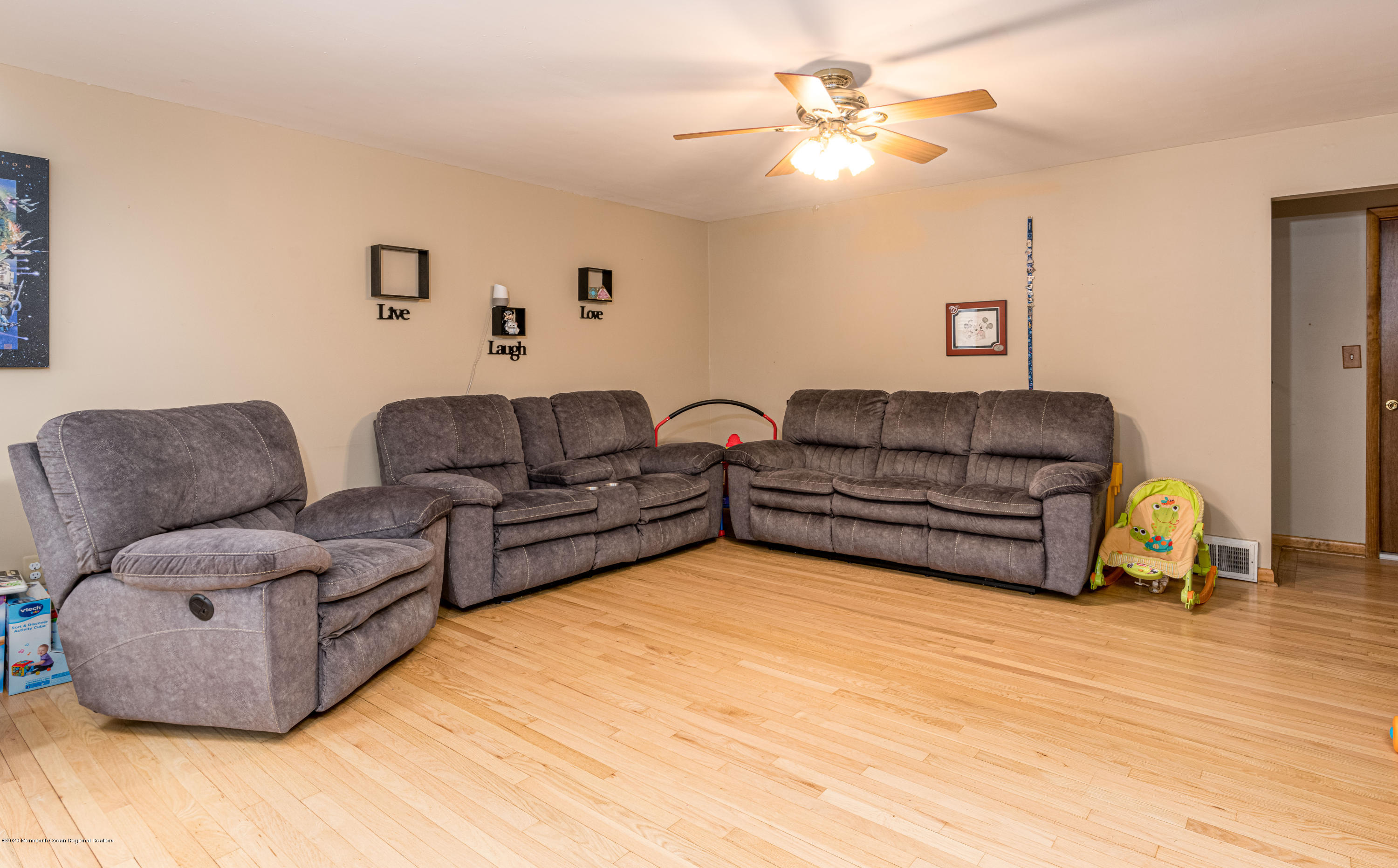 717 Beaver Dam Road Point Pleasant, NJ 08742 - Photo 2 of 25 717 Beaver Dam Rd (2 of 25)
