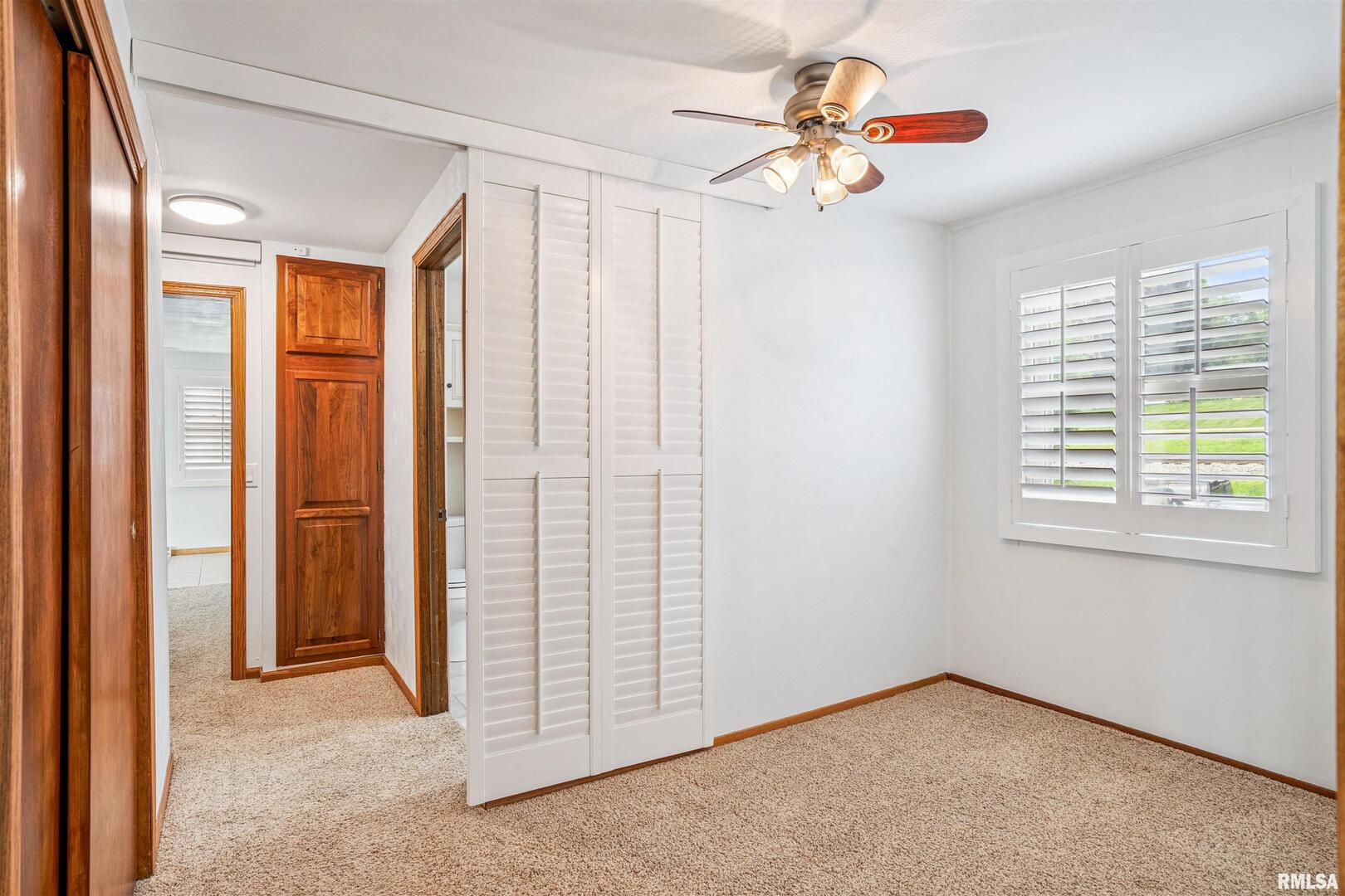 22799 Great River Road Le Claire, IA 52753 - Photo 16 of 40