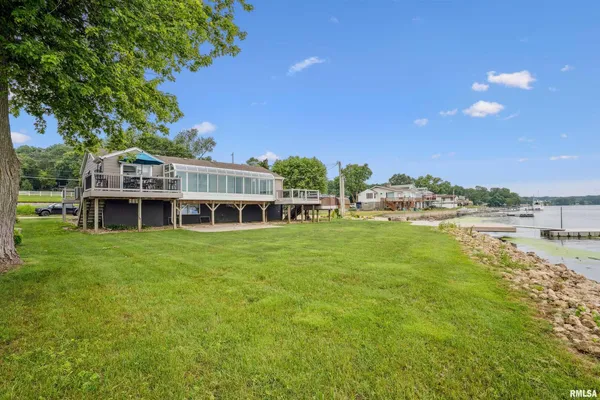 $449,000 | 22799 Great River Road, Le Claire, IA 52753