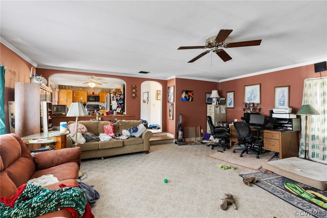 8442 Wheeling Road Mechanicsville, VA 23116 - Photo 10 of 23 a living room with furniture and a window