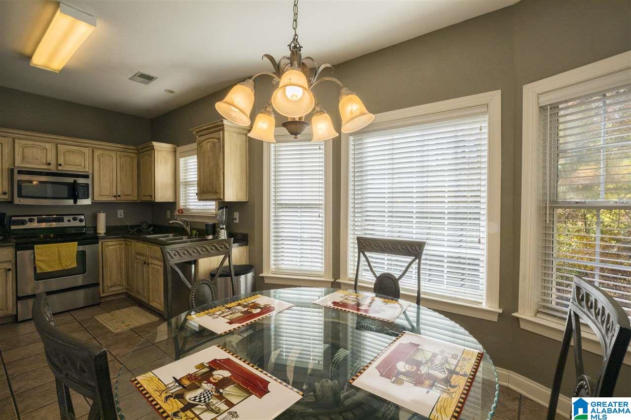 244 Arbor Court Sterrett, AL 35147 - Photo 13 of 28