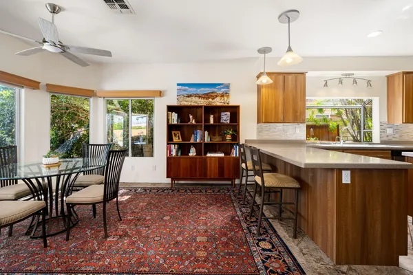 $995,000 | 9 White Sun Way, Rancho Mirage, CA 92270
