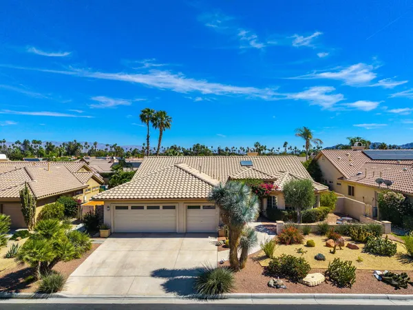 $995,000 | 9 White Sun Way, Rancho Mirage, CA 92270