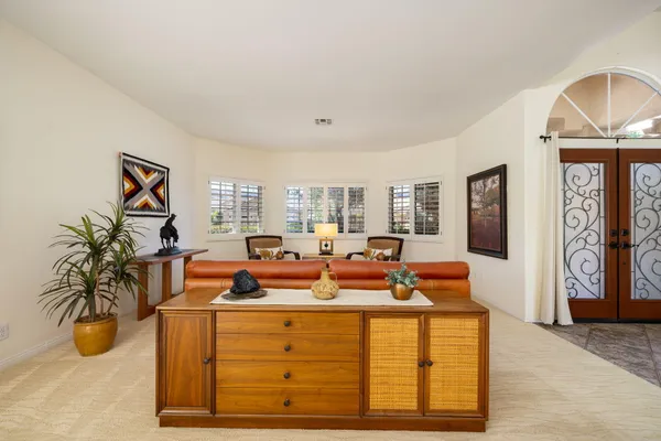 $995,000 | 9 White Sun Way, Rancho Mirage, CA 92270
