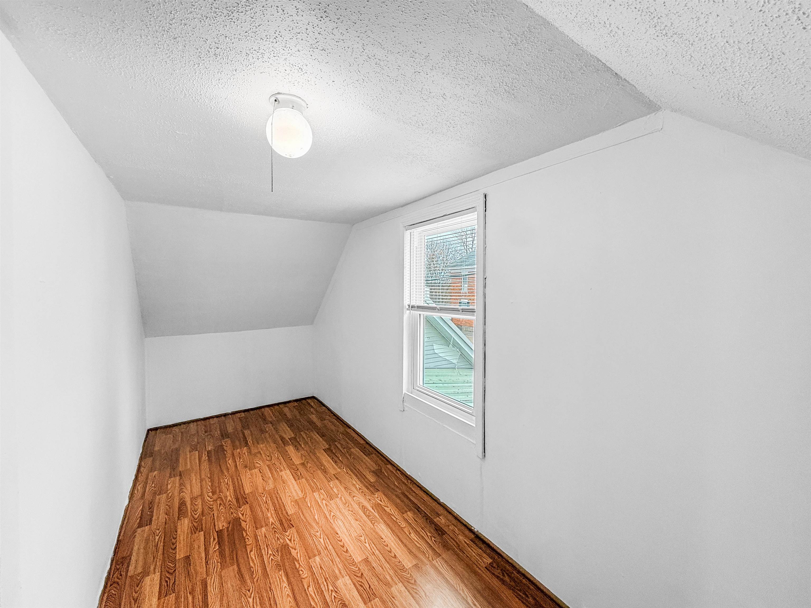 230 King Street, Unit B Boscawen, NH 03303 - Photo 8 of 11