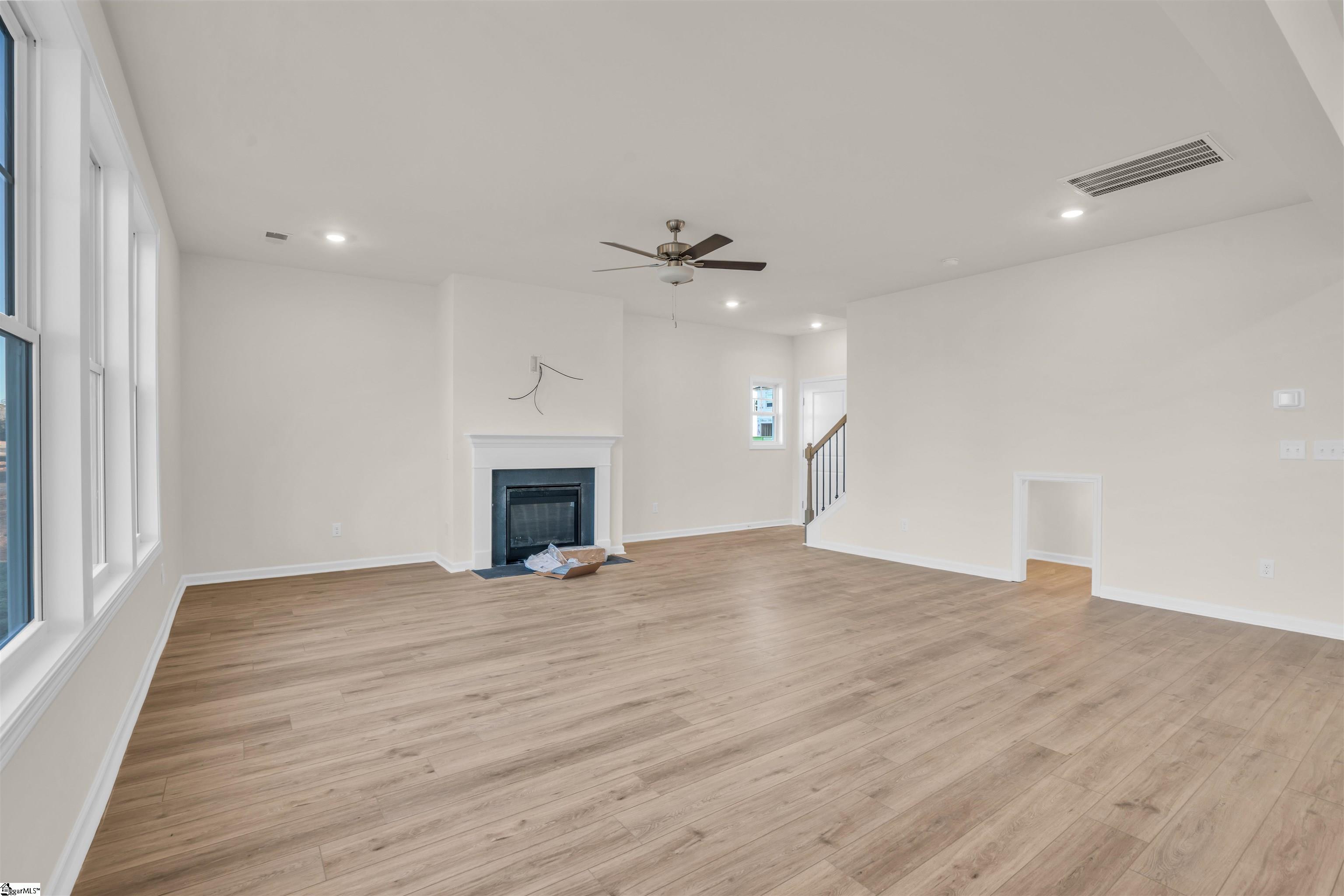 155 Hunter Ridge Drive Boiling Springs, SC 29316 - Photo 11 of 29