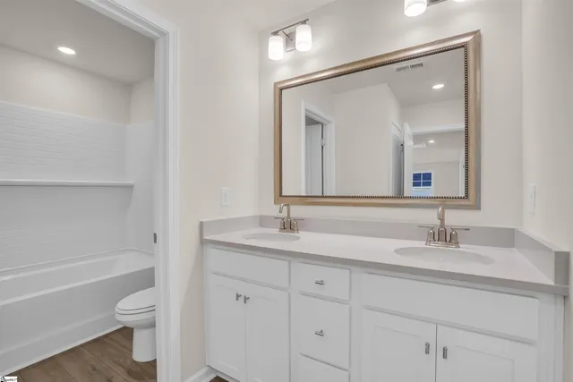 $374,900 | 155 Hunter Ridge Drive, Boiling Springs, SC 29316