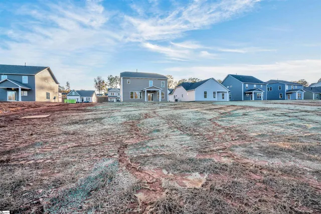 $374,900 | 155 Hunter Ridge Drive, Boiling Springs, SC 29316