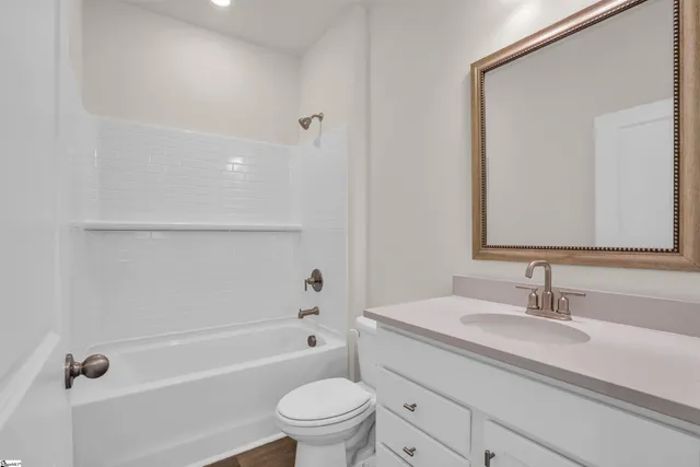 $374,900 | 155 Hunter Ridge Drive, Boiling Springs, SC 29316