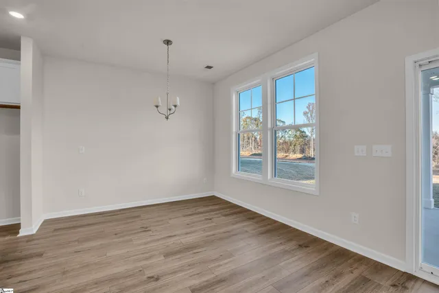 $374,900 | 155 Hunter Ridge Drive, Boiling Springs, SC 29316