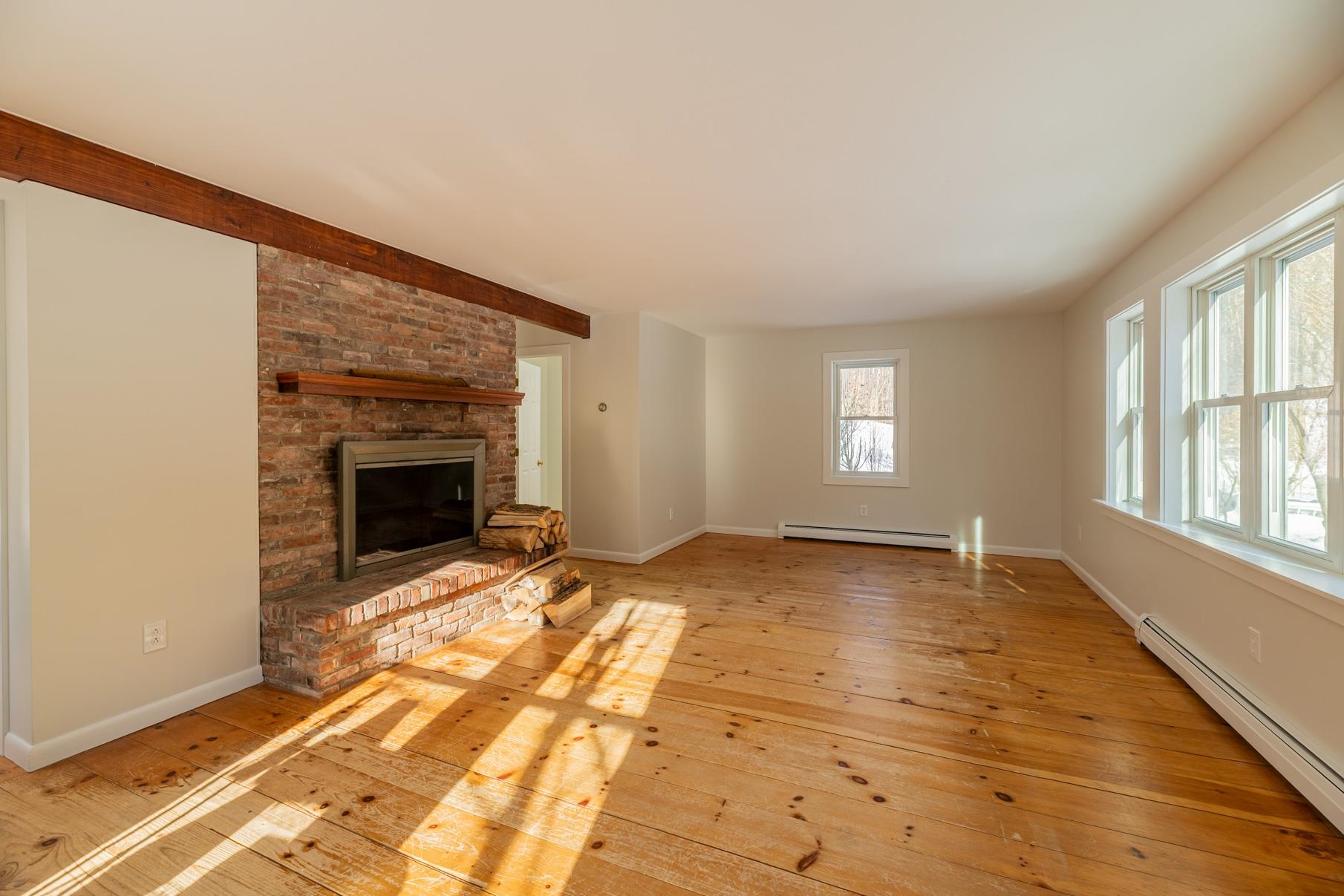 725 Dunlap Farm Road Sunderland, VT 05250 - Photo 7 of 17 Gallery Image 7