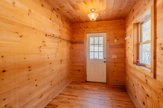 $395,000 | 725 Dunlap Farm Road, Sunderland, VT 05250