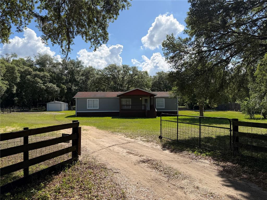 30842 Round Lake Road Sorrento, FL 32776 - Photo 1 of 8