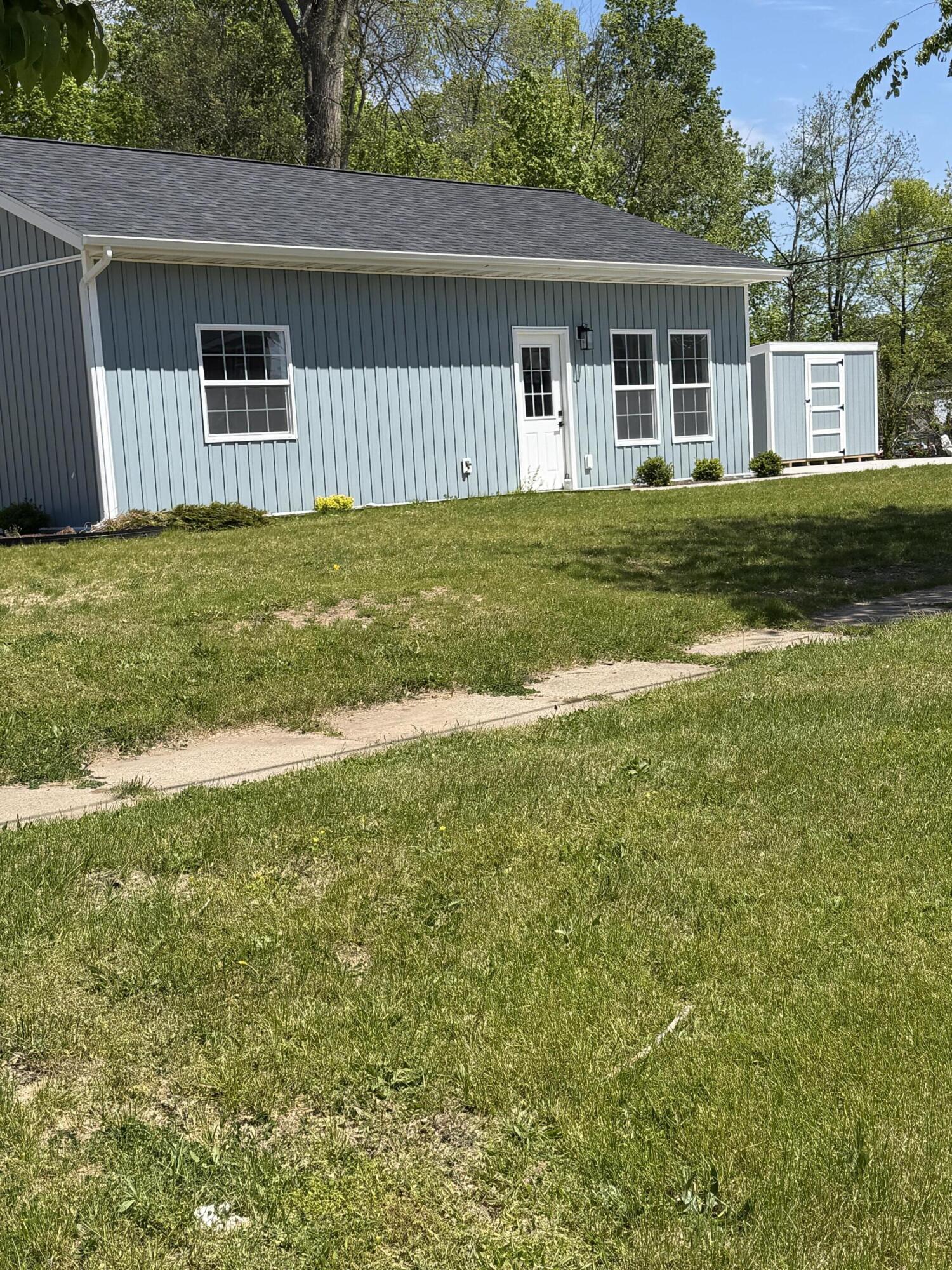 303 Middle Street Three Rivers, MI 49093 - Photo 19 of 20 IMG_0838