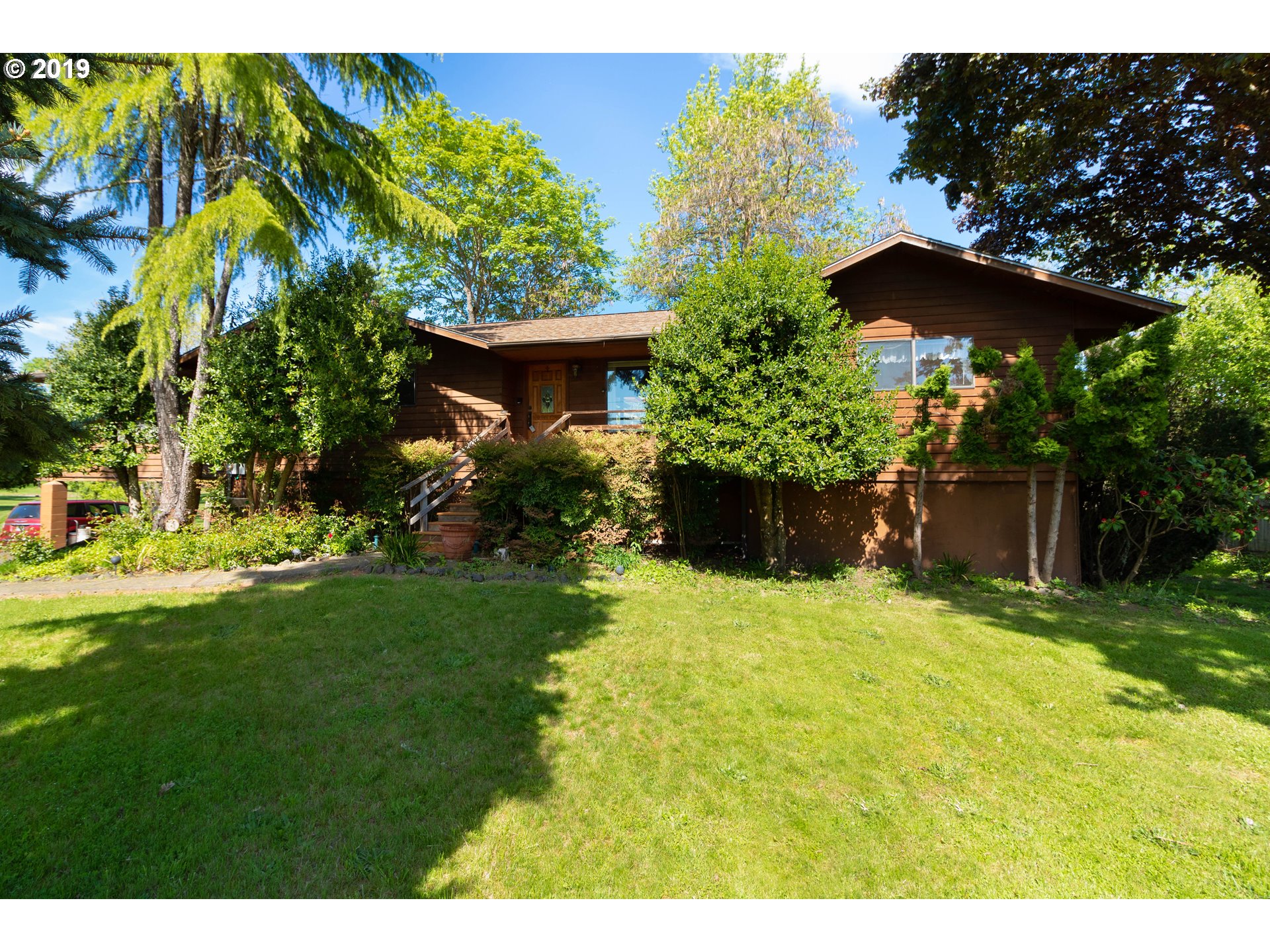 706 River Bend Road Roseburg, OR 97471 - Photo 1 of 30 Gallery Image 1