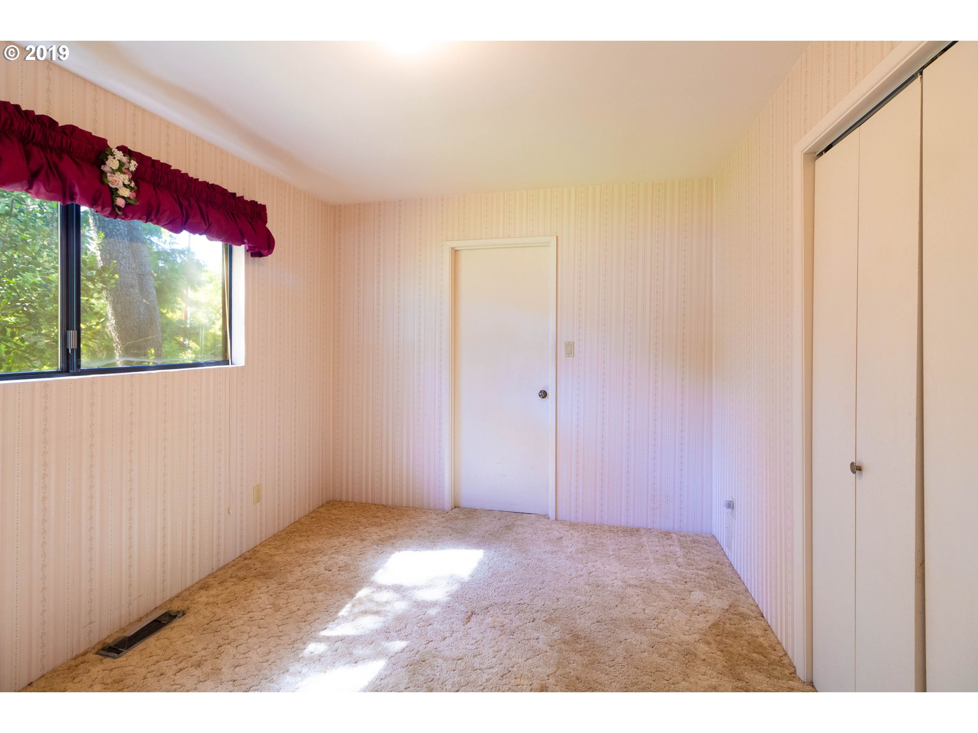 706 River Bend Road Roseburg, OR 97471 - Photo 12 of 30 Gallery Image 12