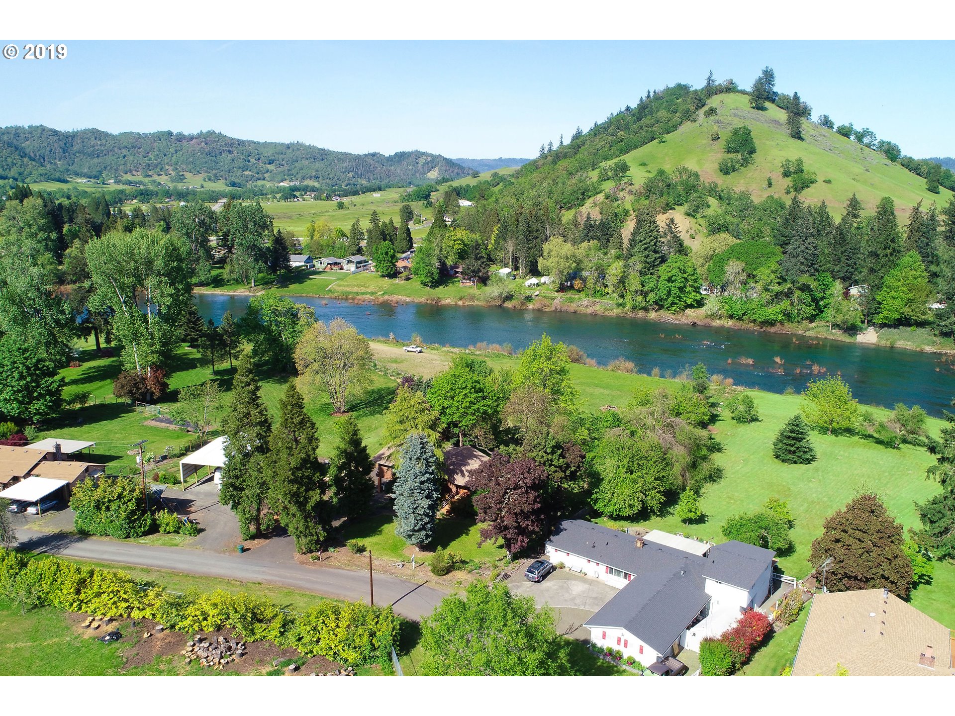 706 River Bend Road Roseburg, OR 97471 - Photo 27 of 30 Gallery Image 27