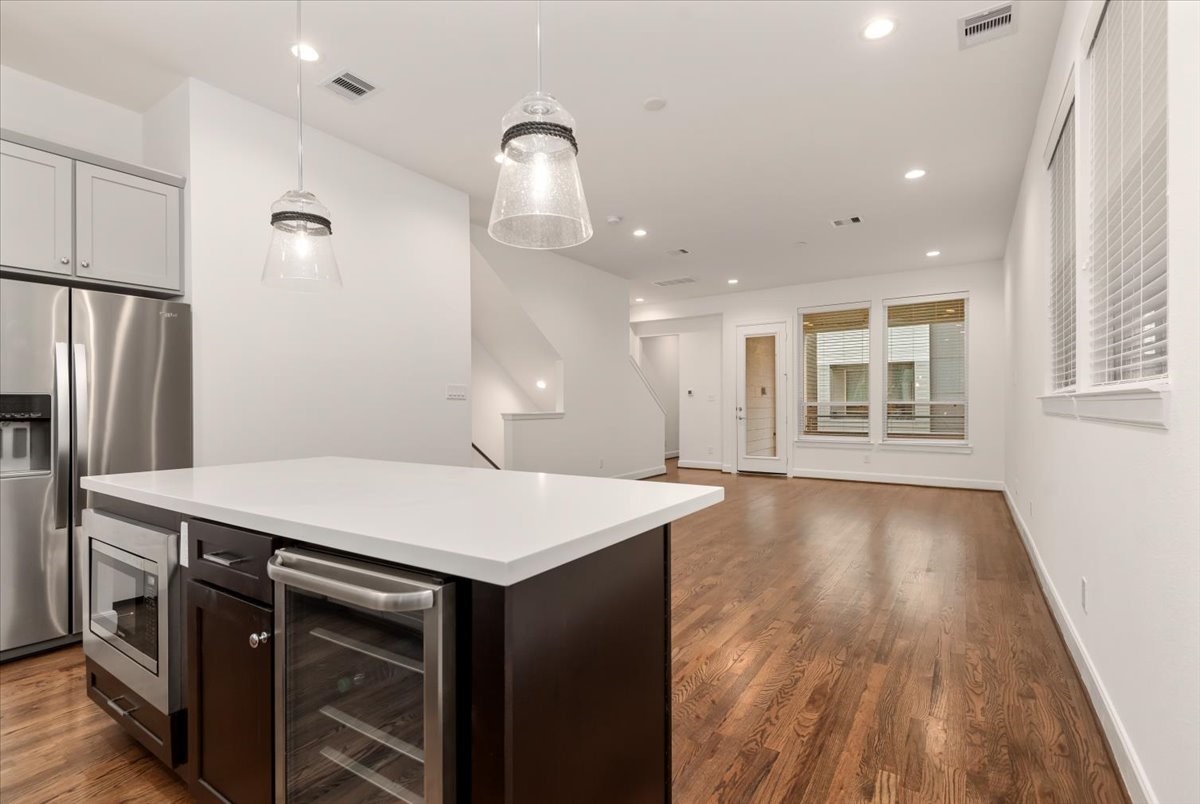 2777 Clinton Drive Houston, TX 77020 - Photo 15 of 37