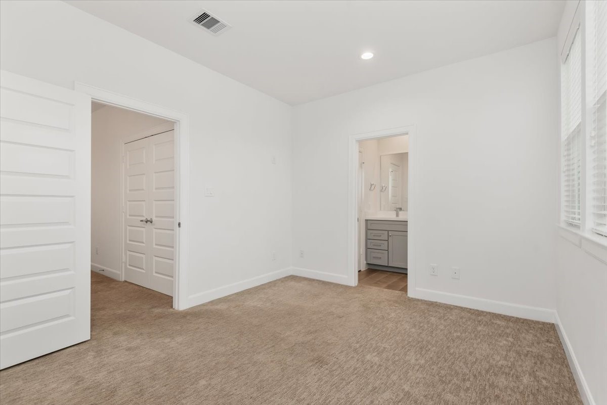 2777 Clinton Drive Houston, TX 77020 - Photo 23 of 37