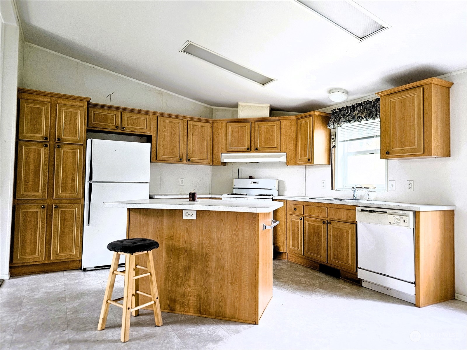 224 White Point Road Friday Harbor, WA 98250 - Photo 12 of 20 Gallery Image 12