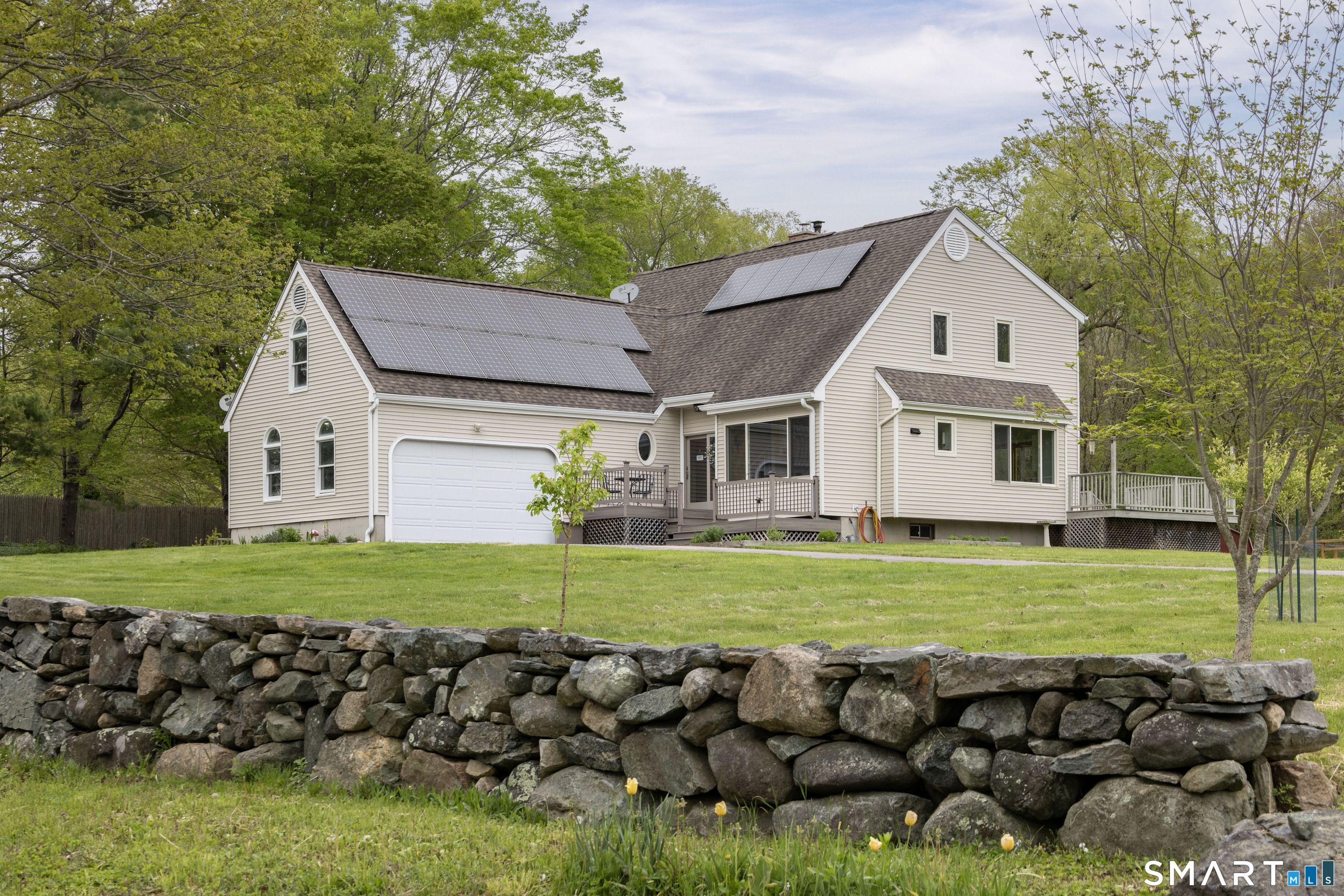 158 Wyassup Road North Stonington, CT 06359 - Photo 1 of 37