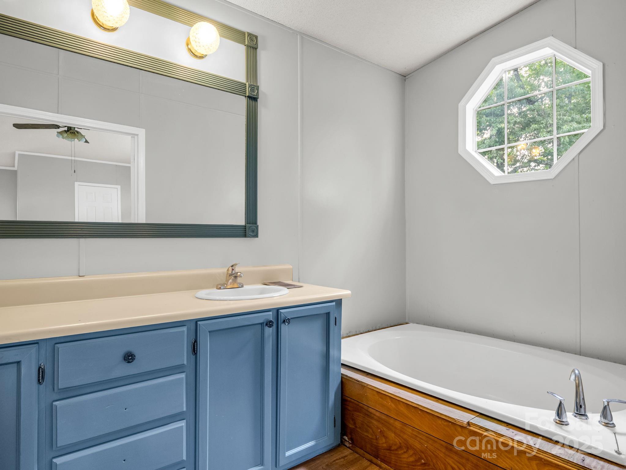 355 Staton Road Flat Rock, NC 28731 - Photo 12 of 34 Gallery Image 12