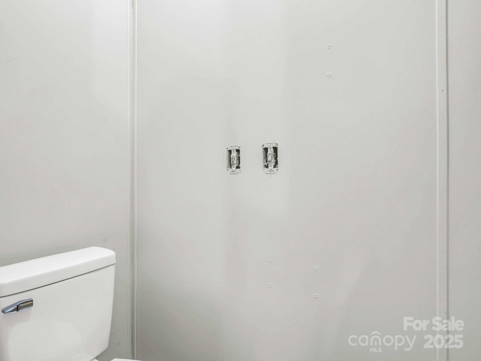 355 Staton Road Flat Rock, NC 28731 - Photo 13 of 34 Gallery Image 13