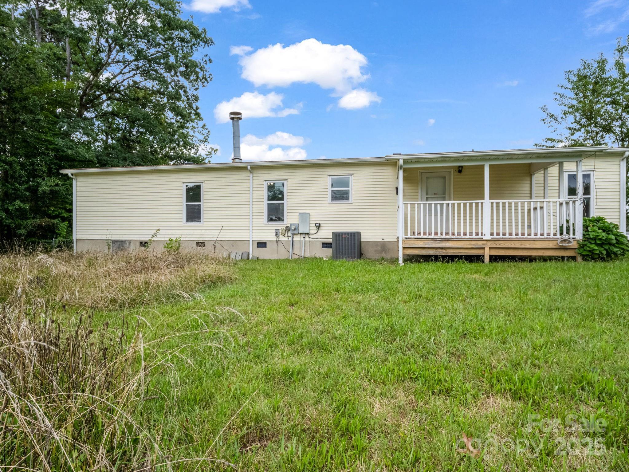 355 Staton Road Flat Rock, NC 28731 - Photo 28 of 34 Gallery Image 28