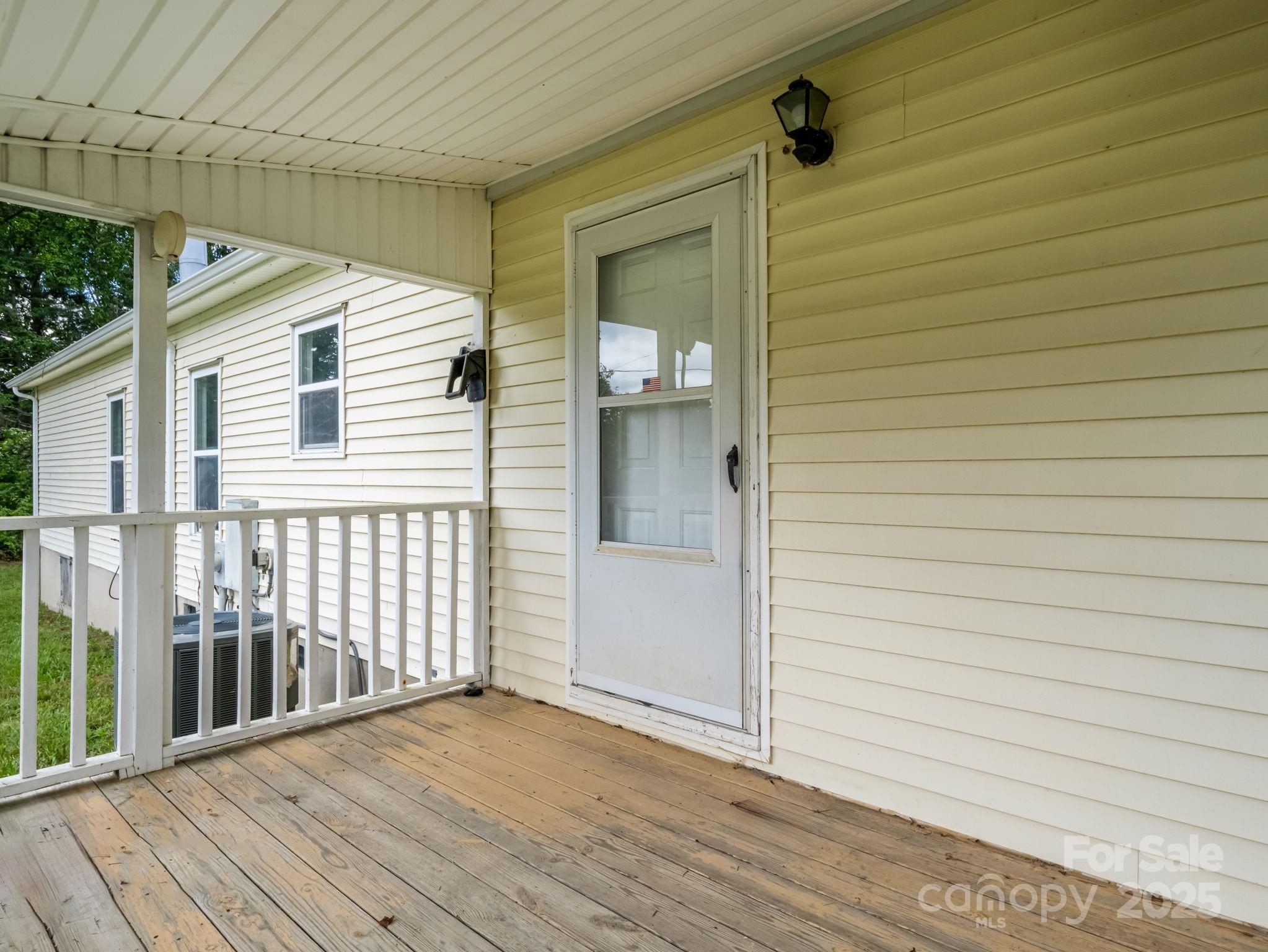 355 Staton Road Flat Rock, NC 28731 - Photo 5 of 34 Gallery Image 5