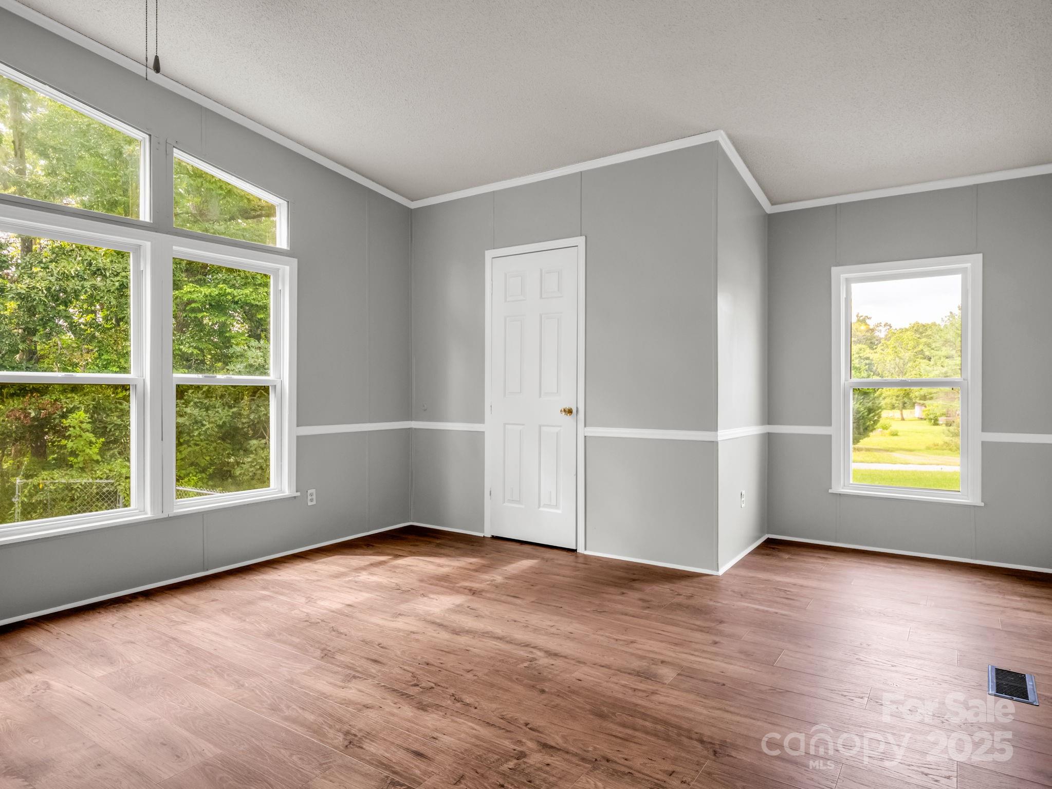 355 Staton Road Flat Rock, NC 28731 - Photo 10 of 34 Gallery Image 10