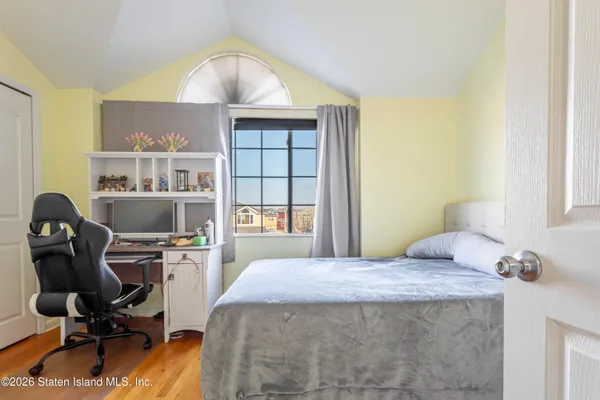 $688,000 | 69 Alex Circle | South Beach