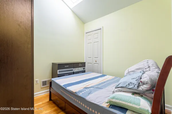 $688,000 | 69 Alex Circle | South Beach