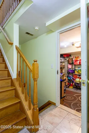 $688,000 | 69 Alex Circle | South Beach