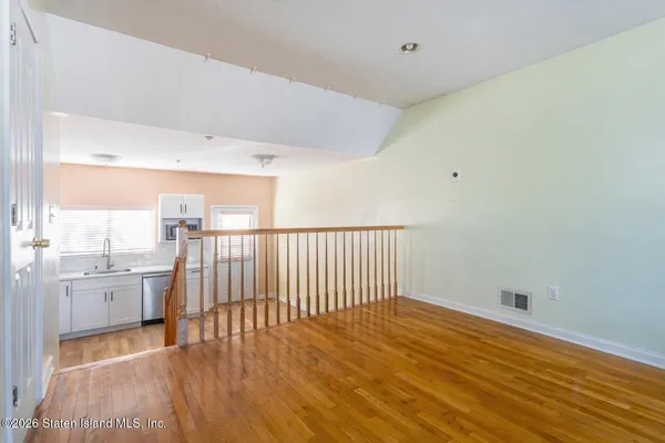 $688,000 | 69 Alex Circle | South Beach