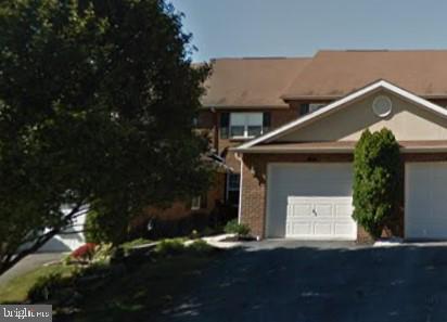 131 Sutherland Road Lancaster, PA 17603 - Photo 1 of 33 Gallery Image 1