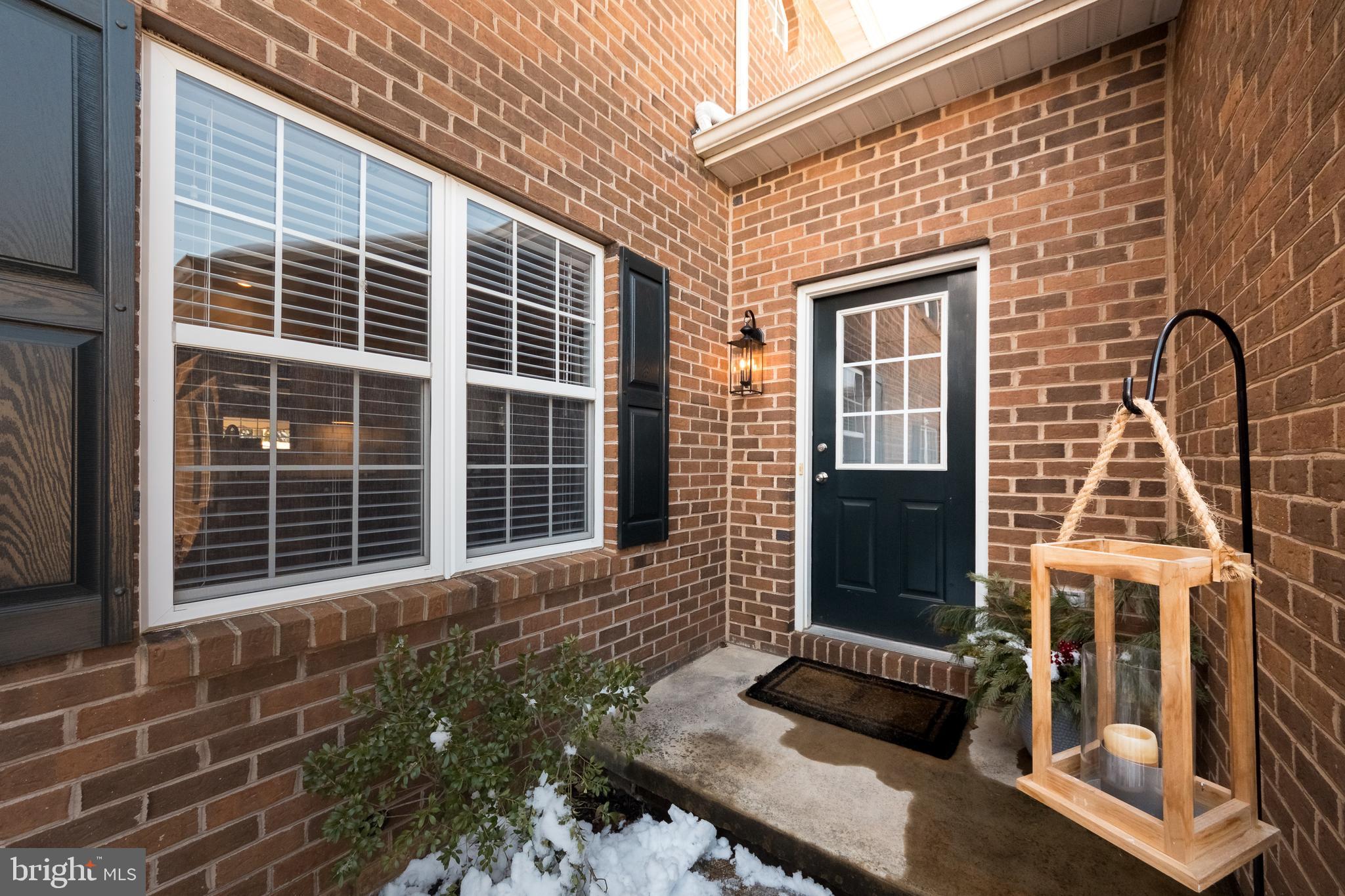 131 Sutherland Road Lancaster, PA 17603 - Photo 4 of 33 Gallery Image 4