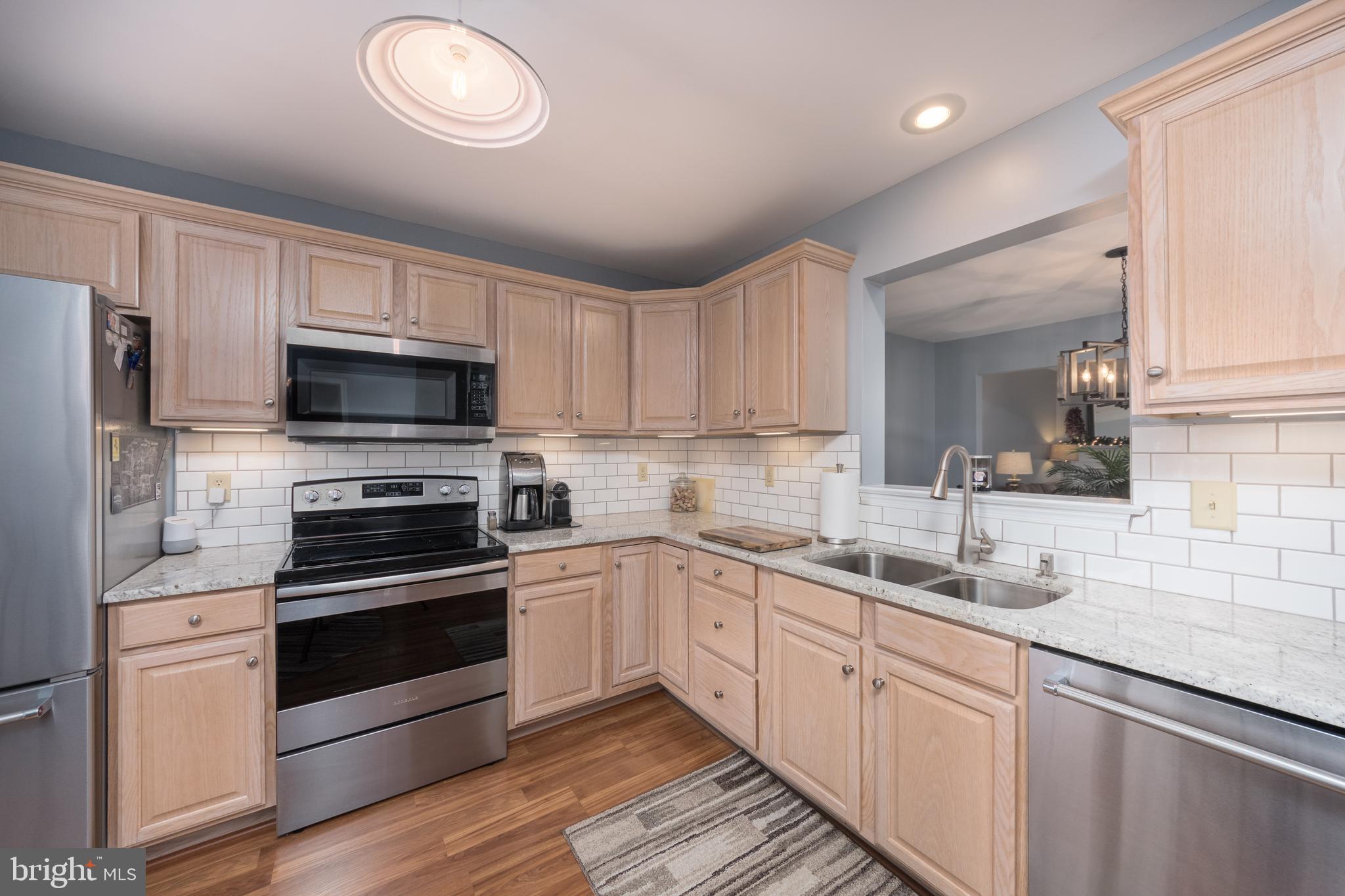 131 Sutherland Road Lancaster, PA 17603 - Photo 8 of 33 Gallery Image 8