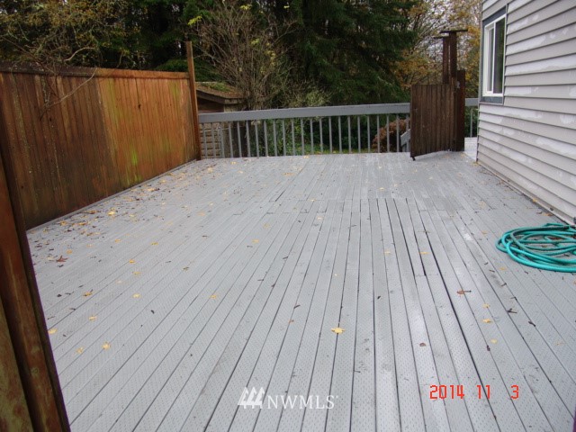 6975 Southeast Sedgwick Road Port Orchard, WA 98366 - Photo 3 of 25 Gallery Image 3