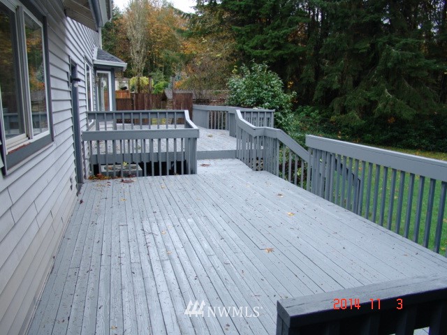 6975 Southeast Sedgwick Road Port Orchard, WA 98366 - Photo 4 of 25 Gallery Image 4